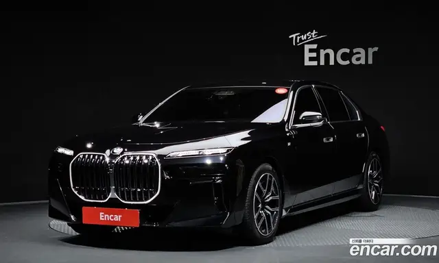 BMW 7 серия, 2023, 52 721 км