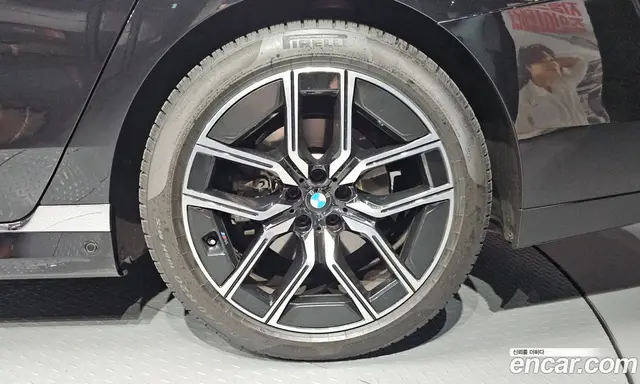 BMW 7 серия 2023 3.0 автомат (гидро), миниатюра 7