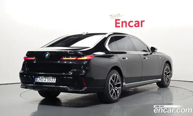 BMW 7 серия 2024 3.0 автомат (гидро), миниатюра 2