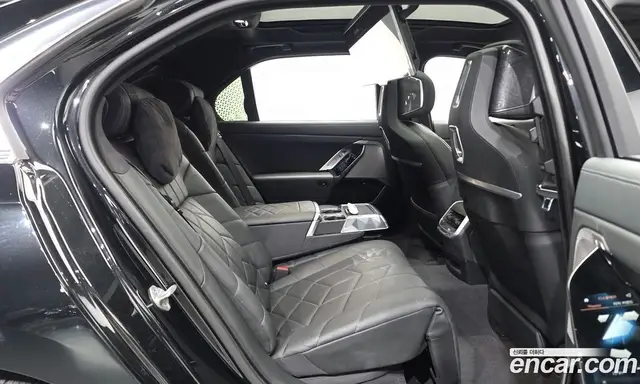 BMW 7 серия 2024 3.0 автомат (гидро), миниатюра 12