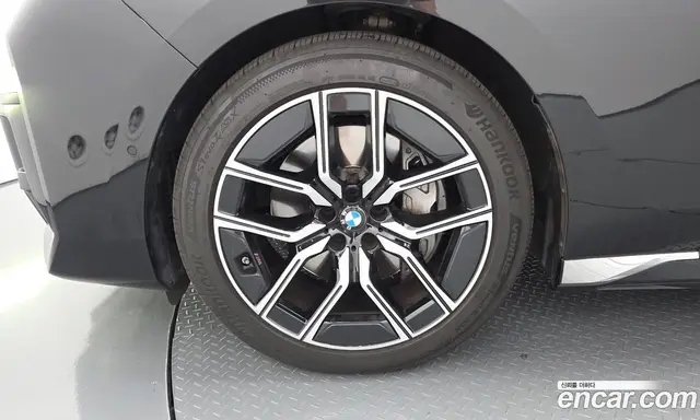 BMW 7 серия 2024 3.0 автомат (гидро), миниатюра 5