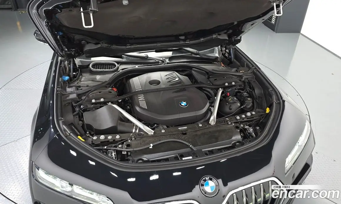 BMW 7 серия 2024 3.0 автомат (гидро), фото 6