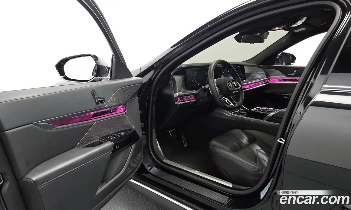 BMW 7 серия 2024 3.0 автомат (гидро), фото 10
