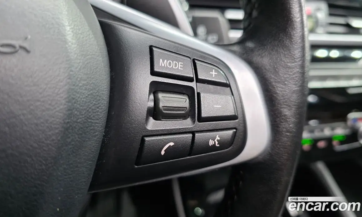 BMW X1 2022 2.0 автомат (гидро), фото 21