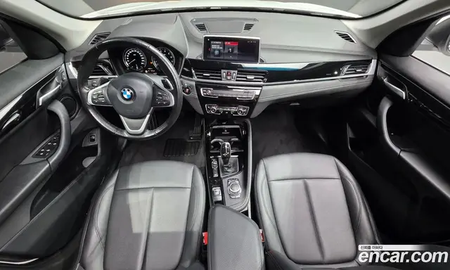 BMW X1 2022 2.0 автомат (гидро), миниатюра 10