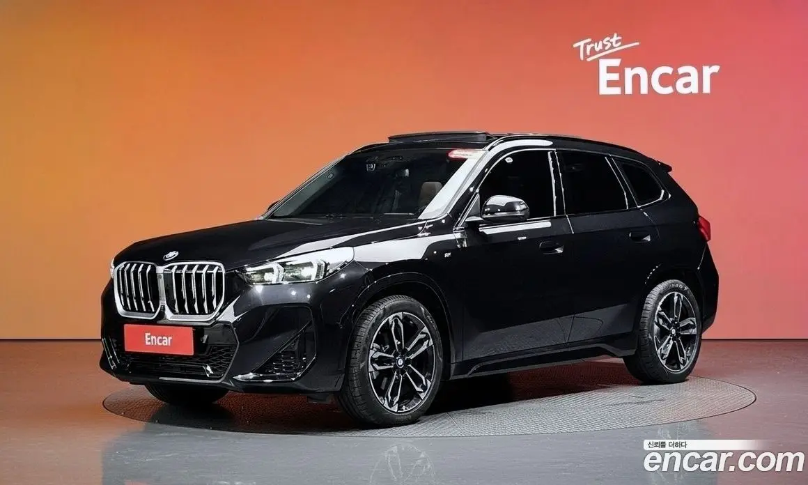 BMW X1 2025 2.0 автомат (гидро), фото 33