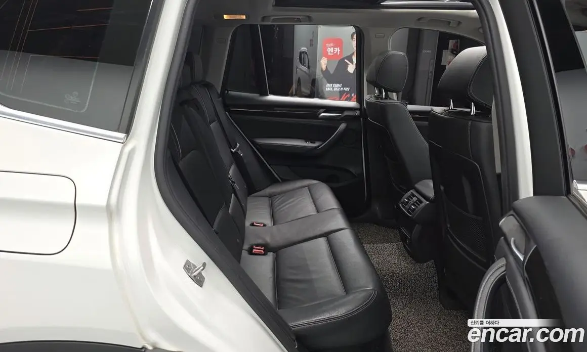 BMW X3 2015 2.0 автомат (гидро), фото 16