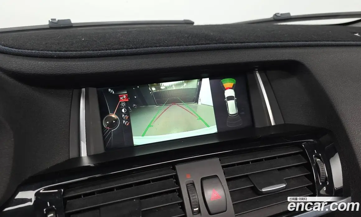 BMW X3 2015 2.0 автомат (гидро), фото 21
