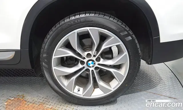 BMW X3 2015 2.0 автомат (гидро), миниатюра 6