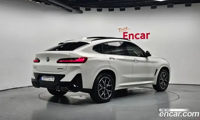 BMW X4 2024 2.0 автомат (гидро), миниатюра 2
