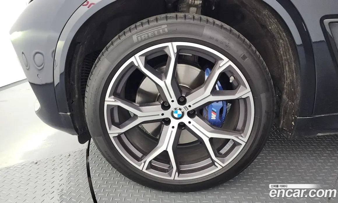 BMW X5 2022 3.0 автомат (гидро), фото 5