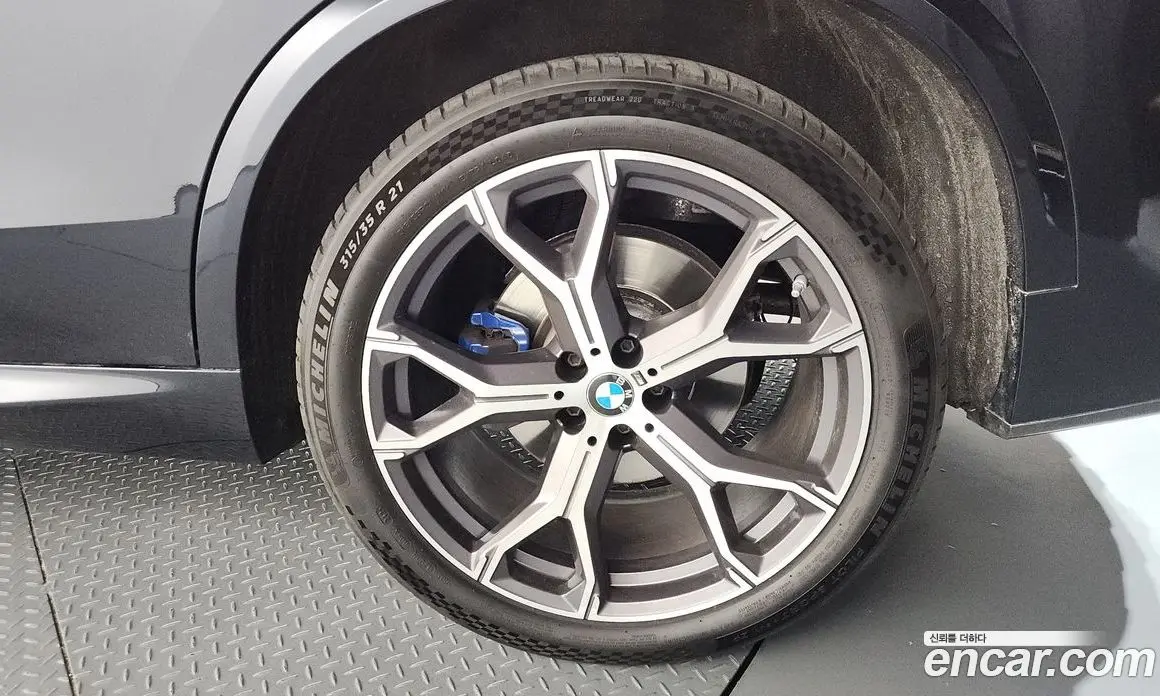 BMW X5 2022 3.0 автомат (гидро), фото 7