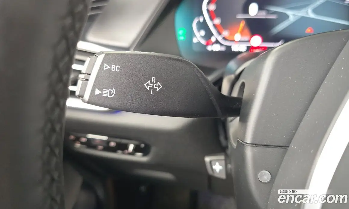 BMW X6 2021 3.0 автомат (гидро), фото 28