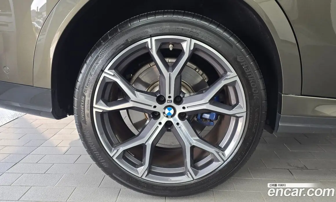 BMW X6 2021 3.0 автомат (гидро), фото 5