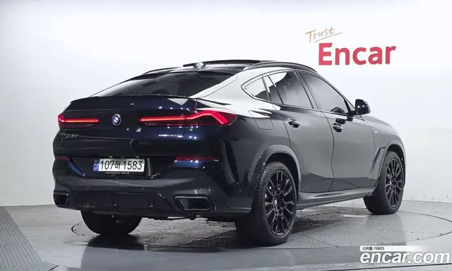 BMW X6 2023 3.0 автомат (гидро), миниатюра 2