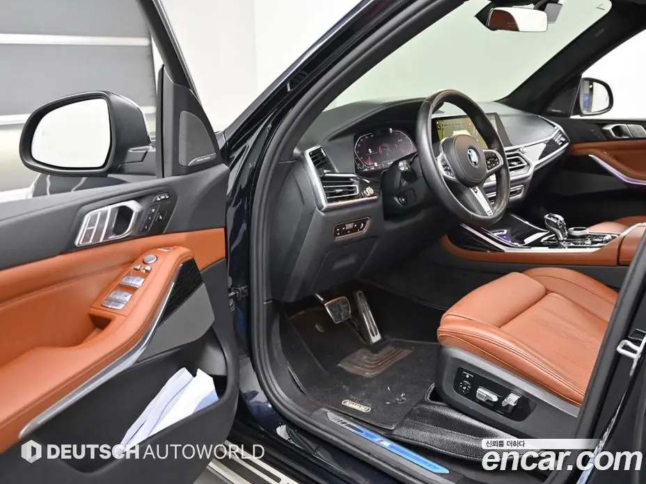 BMW X7 2022 3.0 автомат (гидро), фото 11