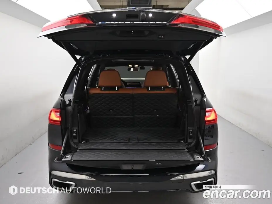 BMW X7 2022 3.0 автомат (гидро), фото 20