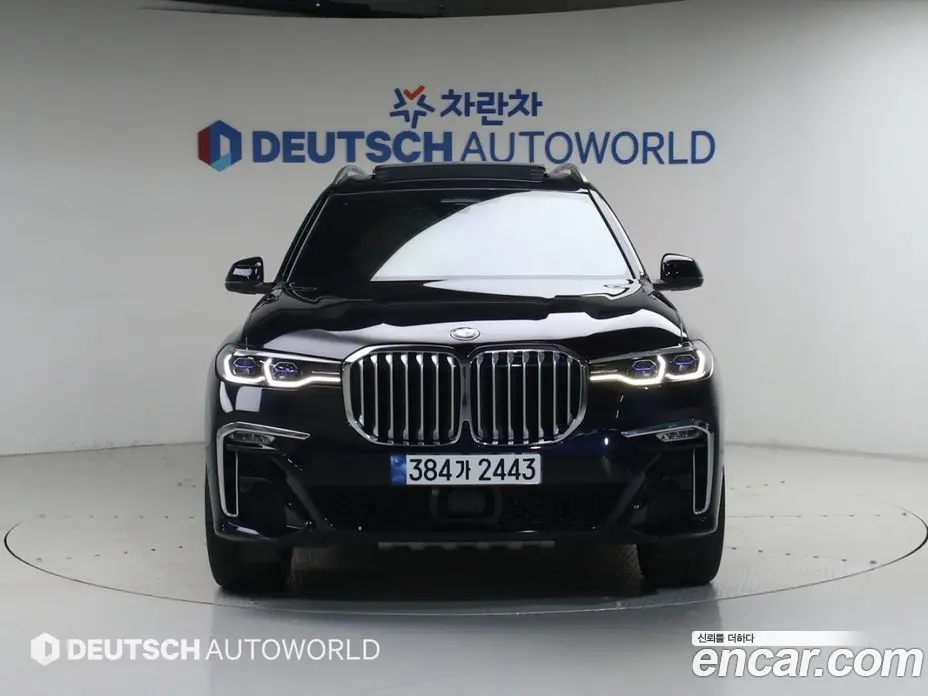BMW X7 2022 3.0 автомат (гидро), фото 3
