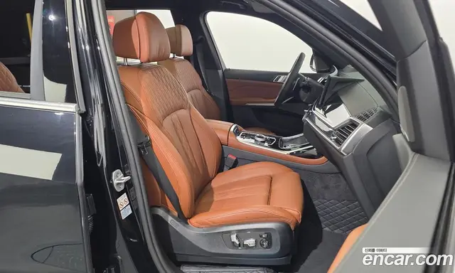 BMW X7 2024 3.0 автомат (гидро), миниатюра 12