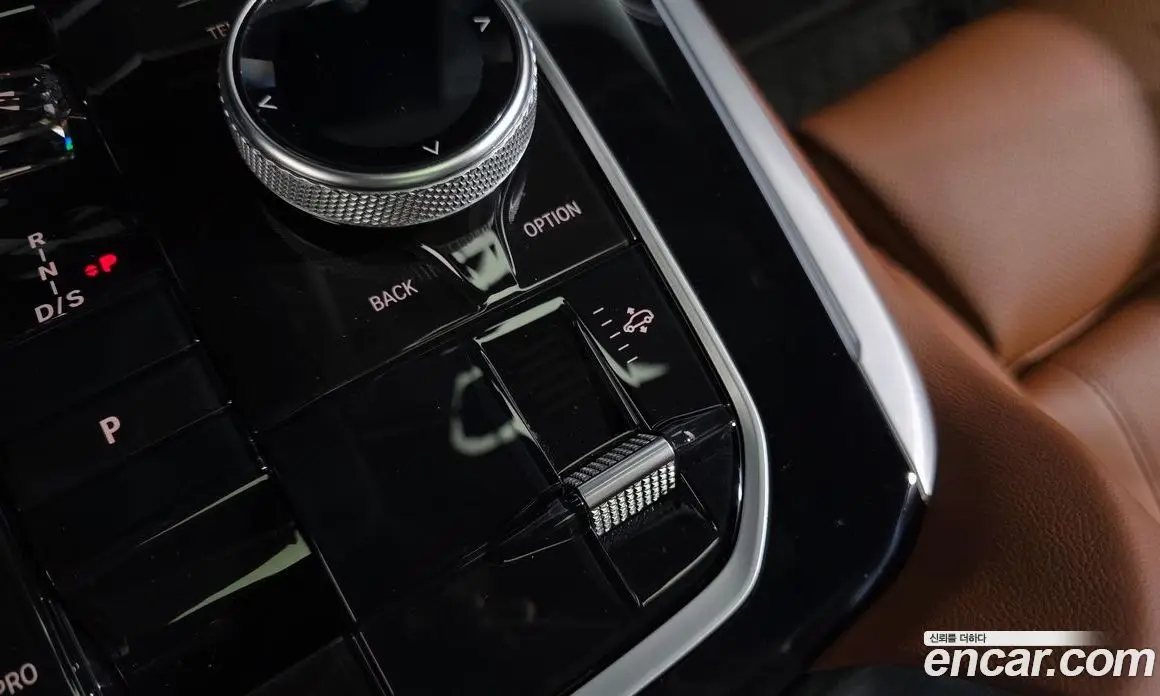 BMW X7 2024 3.0 автомат (гидро), фото 17