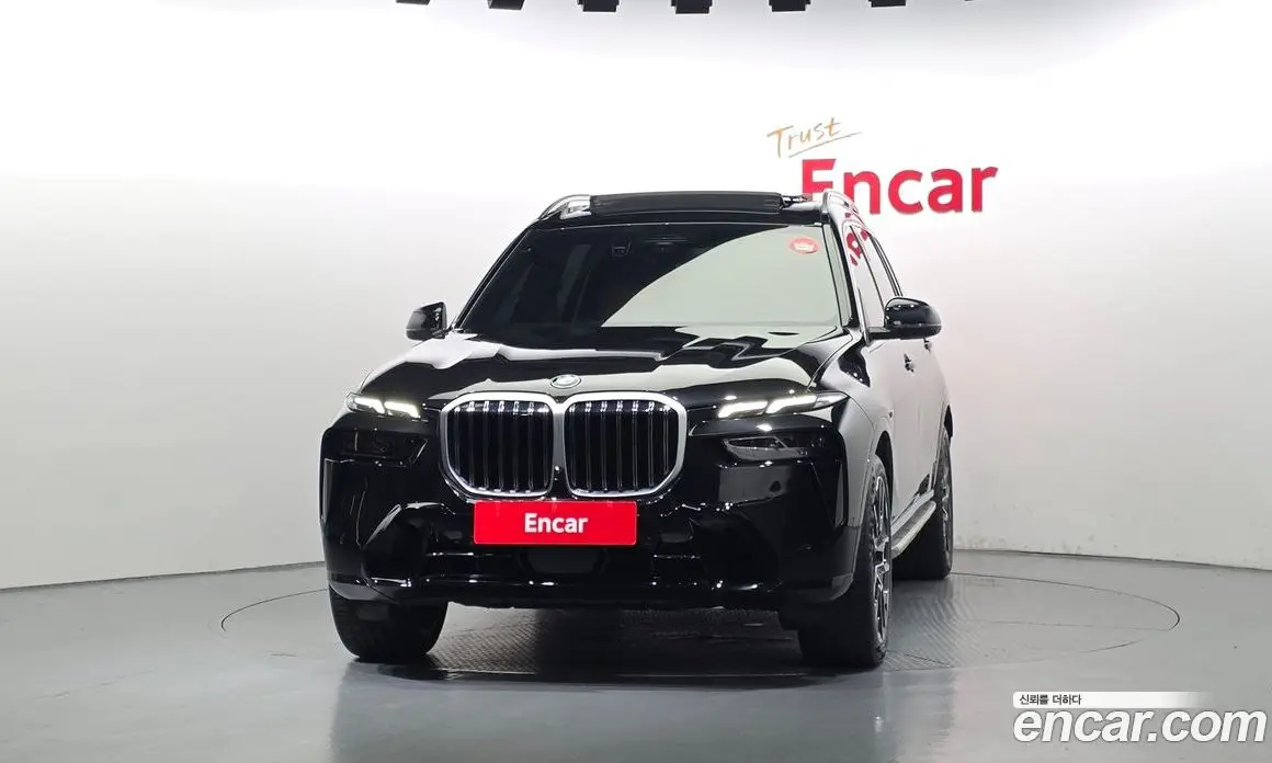 BMW X7 2024 3.0 автомат (гидро), фото 3