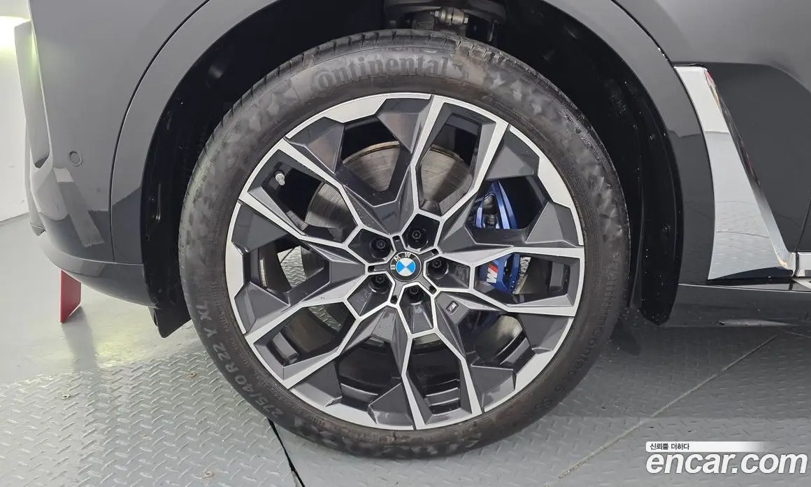 BMW X7 2024 3.0 автомат (гидро), фото 5
