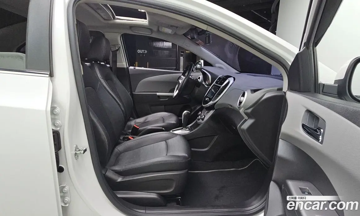 Chevrolet Aveo 2017 1.4 автомат (гидро), фото 11