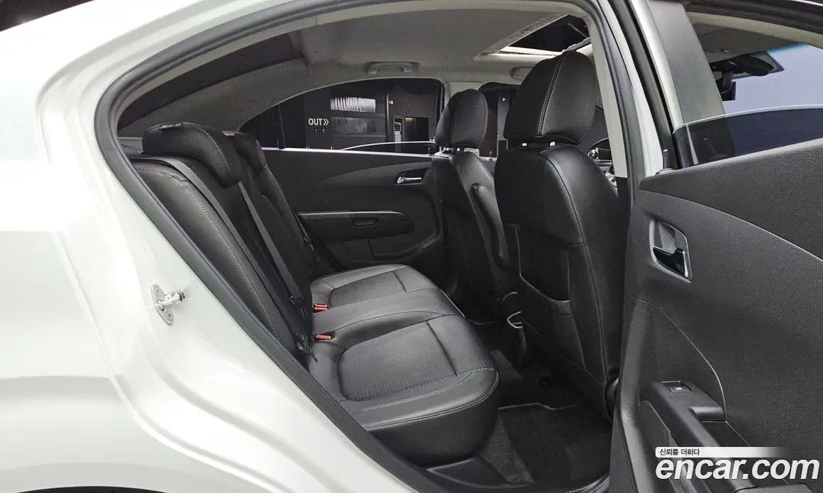 Chevrolet Aveo 2017 1.4 автомат (гидро), фото 12