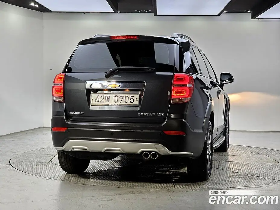 Chevrolet Captiva 2016 2.0 автомат (гидро), фото 3