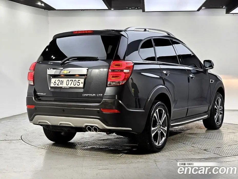 Chevrolet Captiva 2016 2.0 автомат (гидро), фото 4