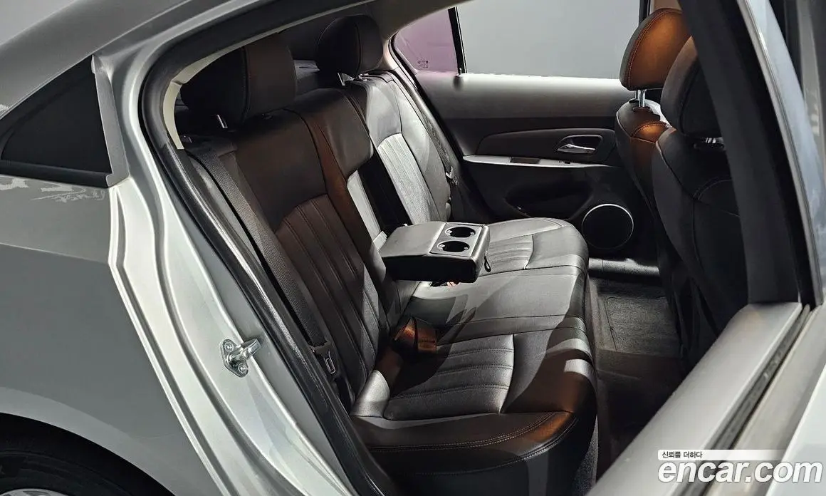 Chevrolet Cruze 2012 1.8 автомат (гидро), фото 12