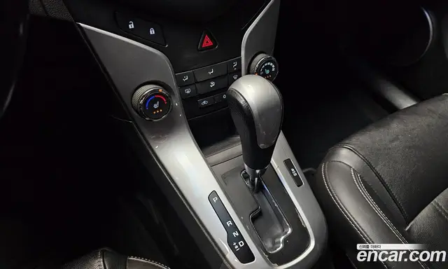 Chevrolet Cruze 2012 1.8 автомат (гидро), миниатюра 9