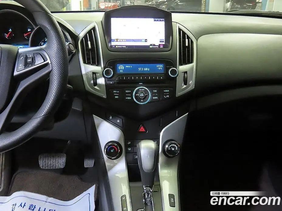 Chevrolet Cruze 2012 1.8 автомат (гидро), фото 11