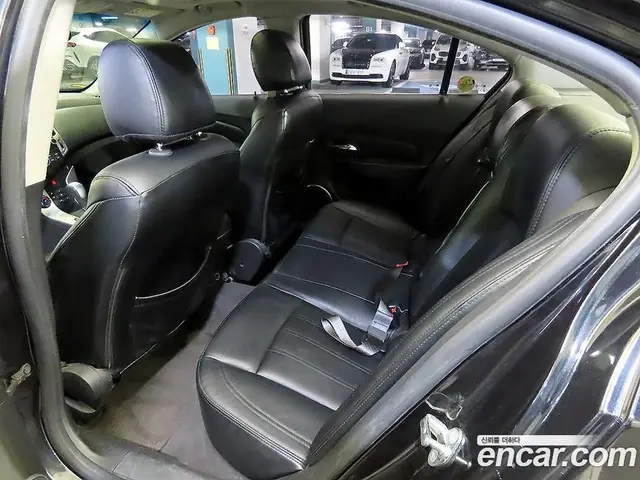 Chevrolet Cruze 2012 1.8 автомат (гидро), миниатюра 7