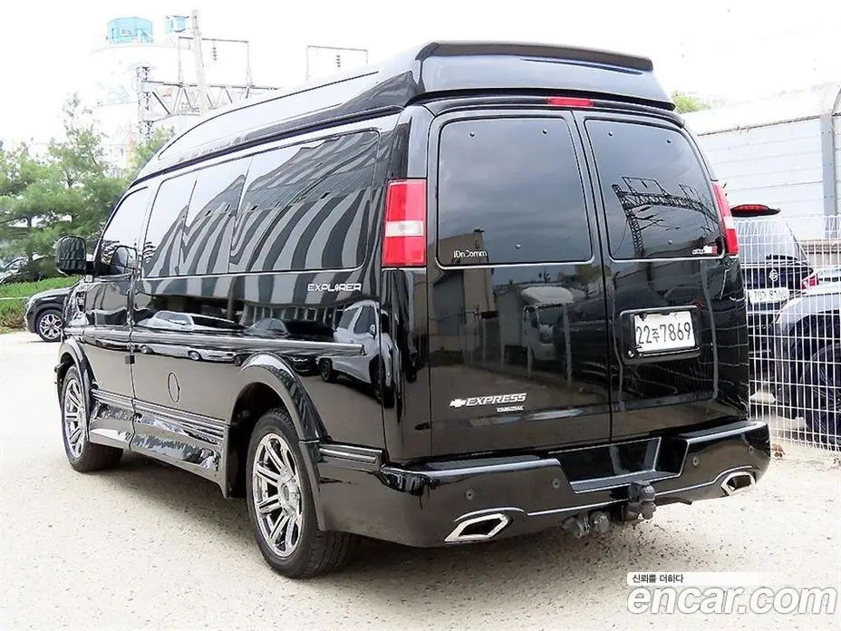 Chevrolet Express Van 2015 6.0 автомат (гидро), фото 3