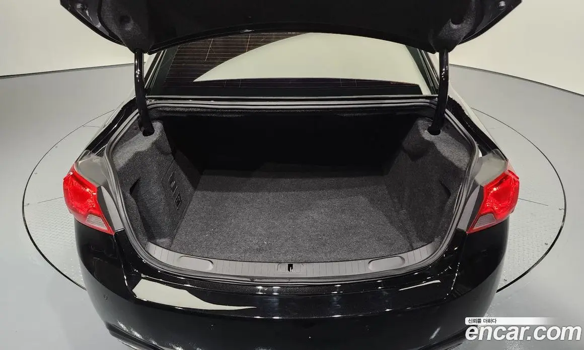 Chevrolet Impala 2018 2.5 автомат (гидро), фото 20