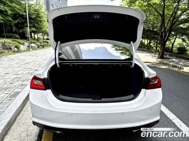 Chevrolet Malibu 2018 2.0 автомат (гидро), миниатюра 9