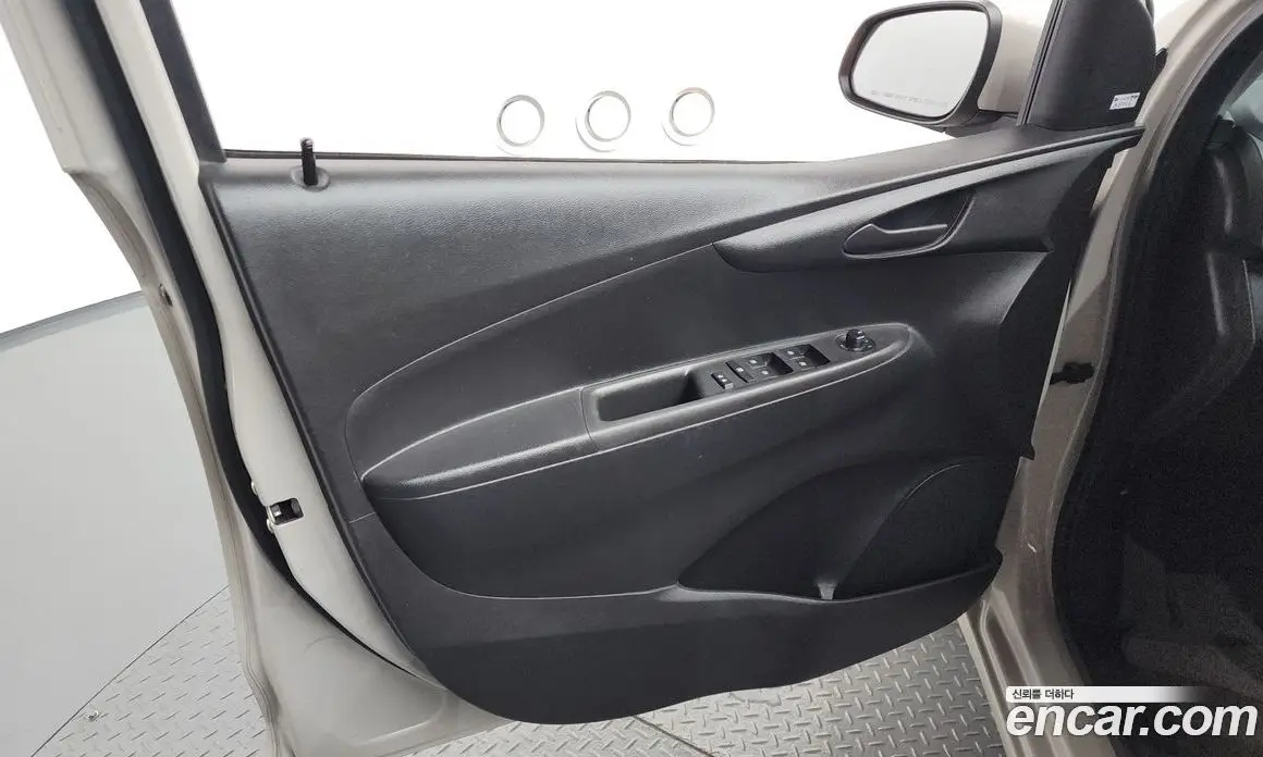 Chevrolet Spark 2016 1.0 автомат (гидро), фото 14