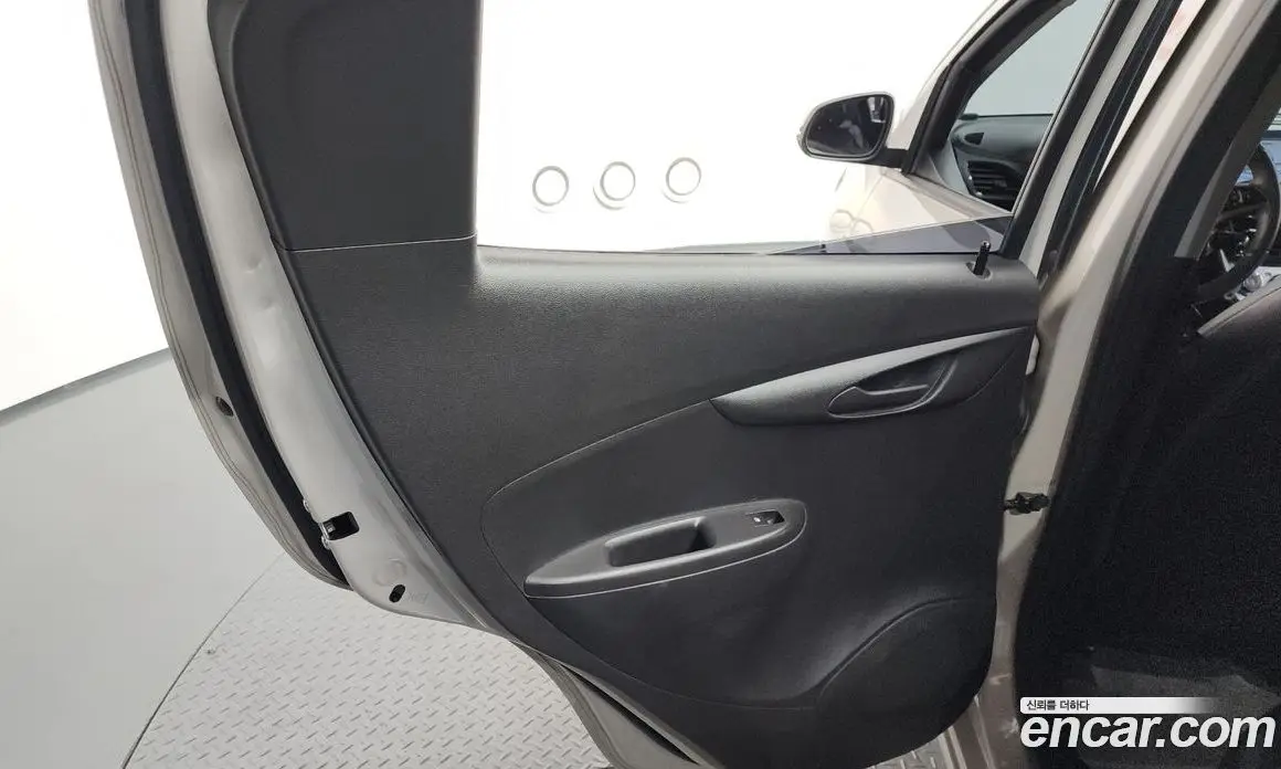 Chevrolet Spark 2016 1.0 автомат (гидро), фото 15