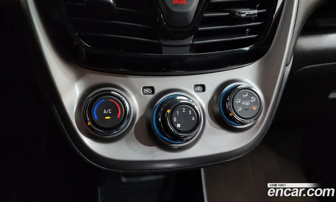 Chevrolet Spark 2016 1.0 автомат (гидро), фото 24