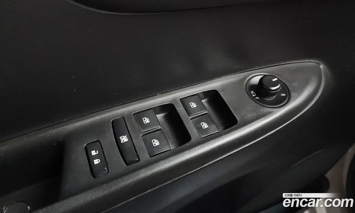 Chevrolet Spark 2016 1.0 автомат (гидро), фото 31