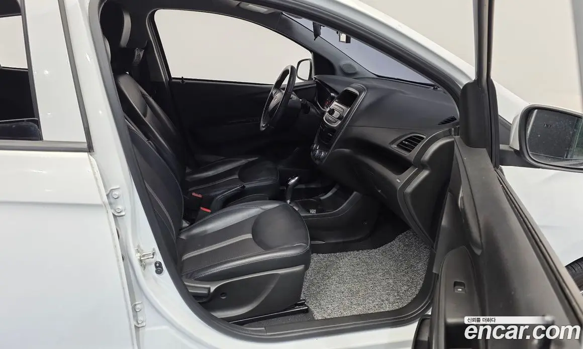 Chevrolet Spark 2018 1.0 автомат (гидро), фото 11