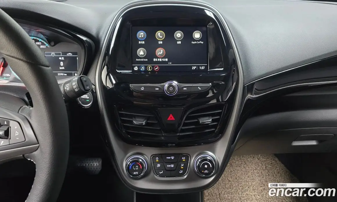Chevrolet Spark 2022 1.0 автомат (гидро), фото 19