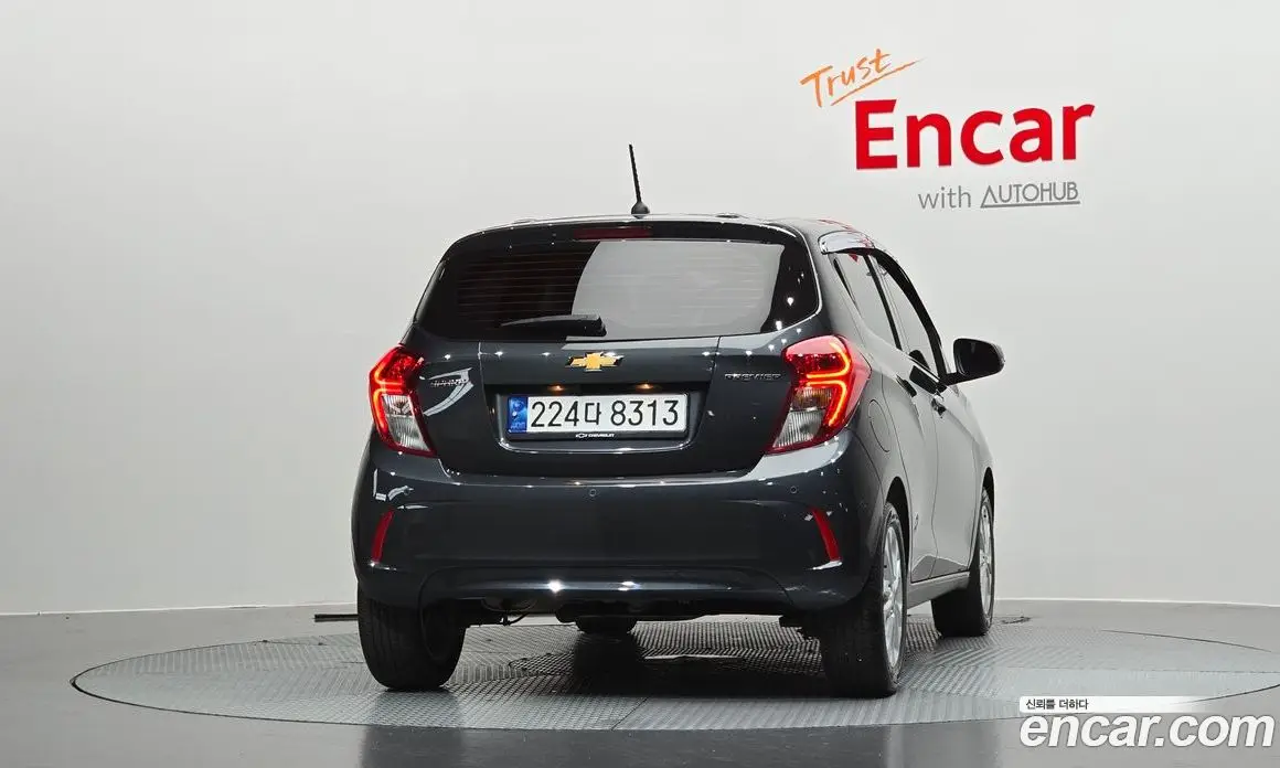 Chevrolet Spark 2022 1.0 автомат (гидро), фото 4