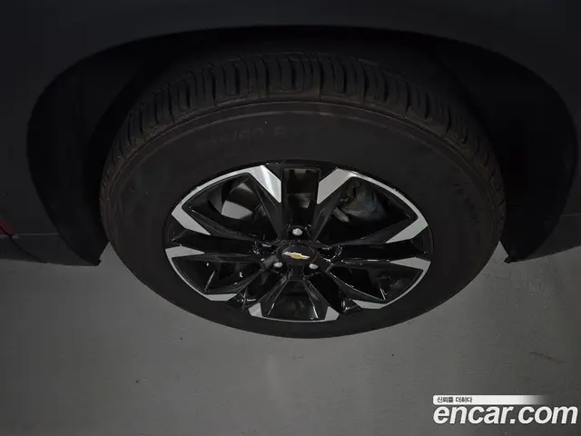 Chevrolet TrailBlazer 2021 1.3 автомат (гидро), миниатюра 10