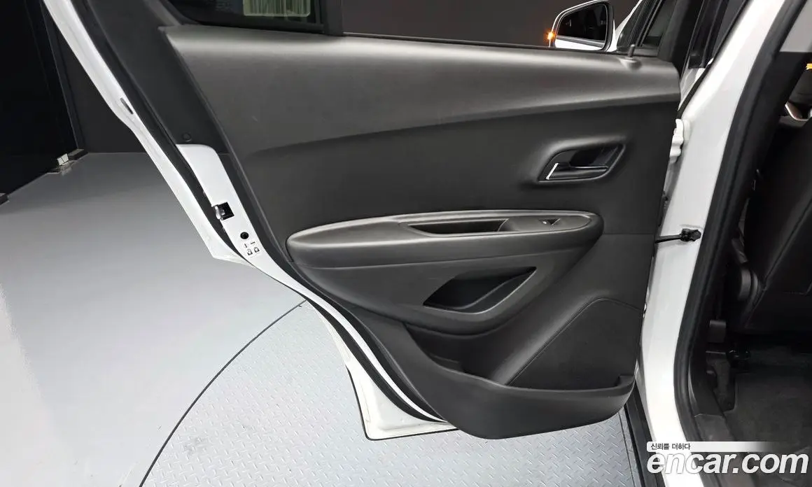 Chevrolet Trax 2020 1.4 автомат (гидро), фото 15