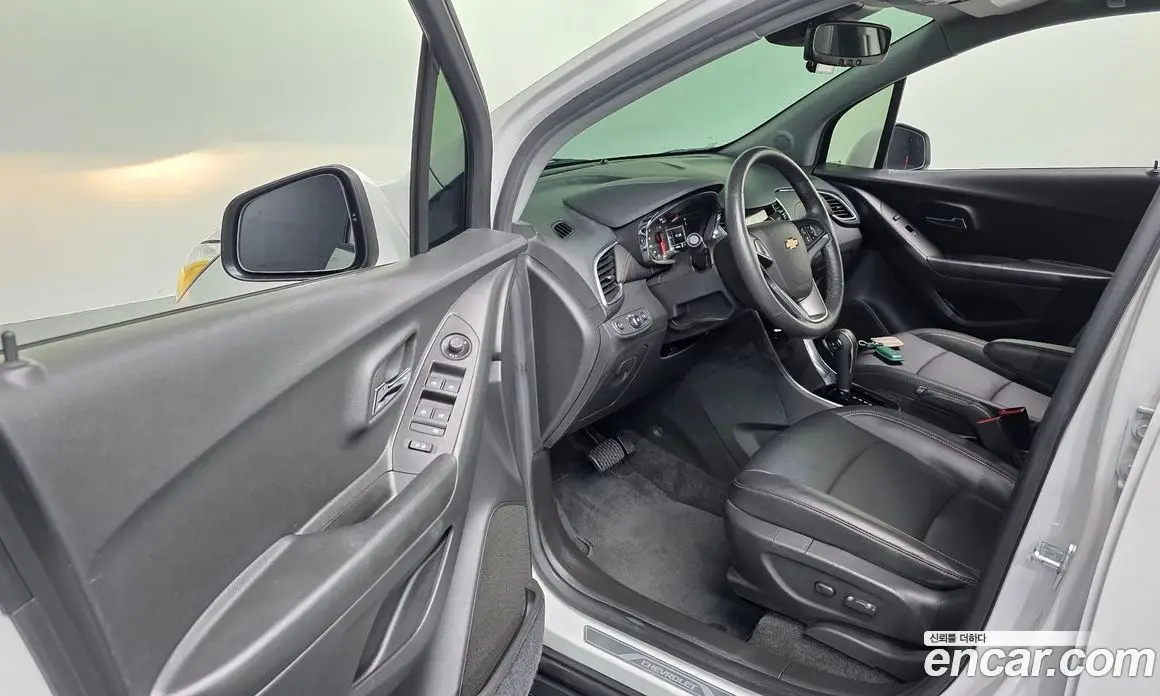 Chevrolet Trax 2022 1.4 автомат (гидро), фото 13