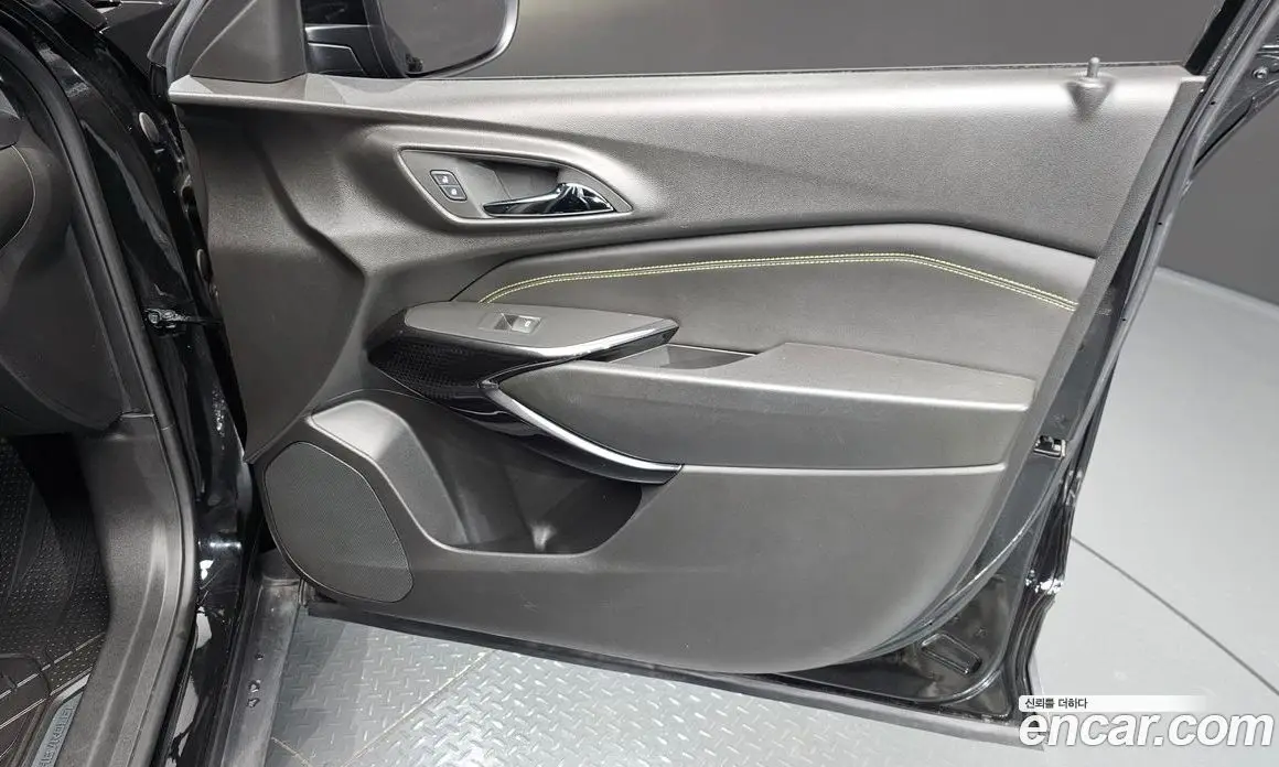 Chevrolet Trax 2023 1.2 автомат (гидро), фото 13
