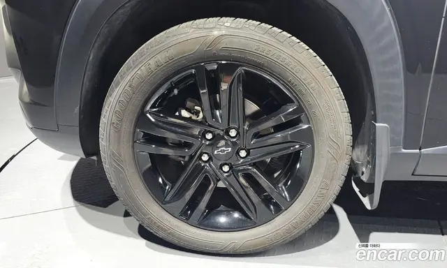 Chevrolet Trax 2023 1.2 автомат (гидро), миниатюра 4