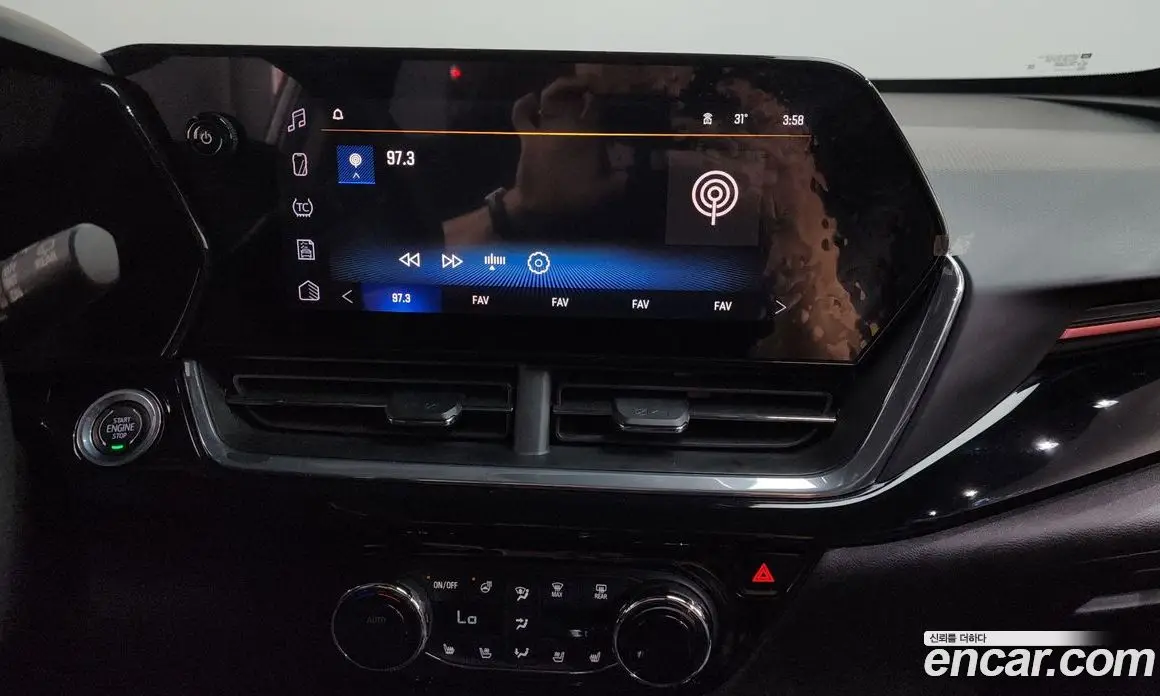 Chevrolet Trax 2024 1.2 автомат (гидро), фото 31